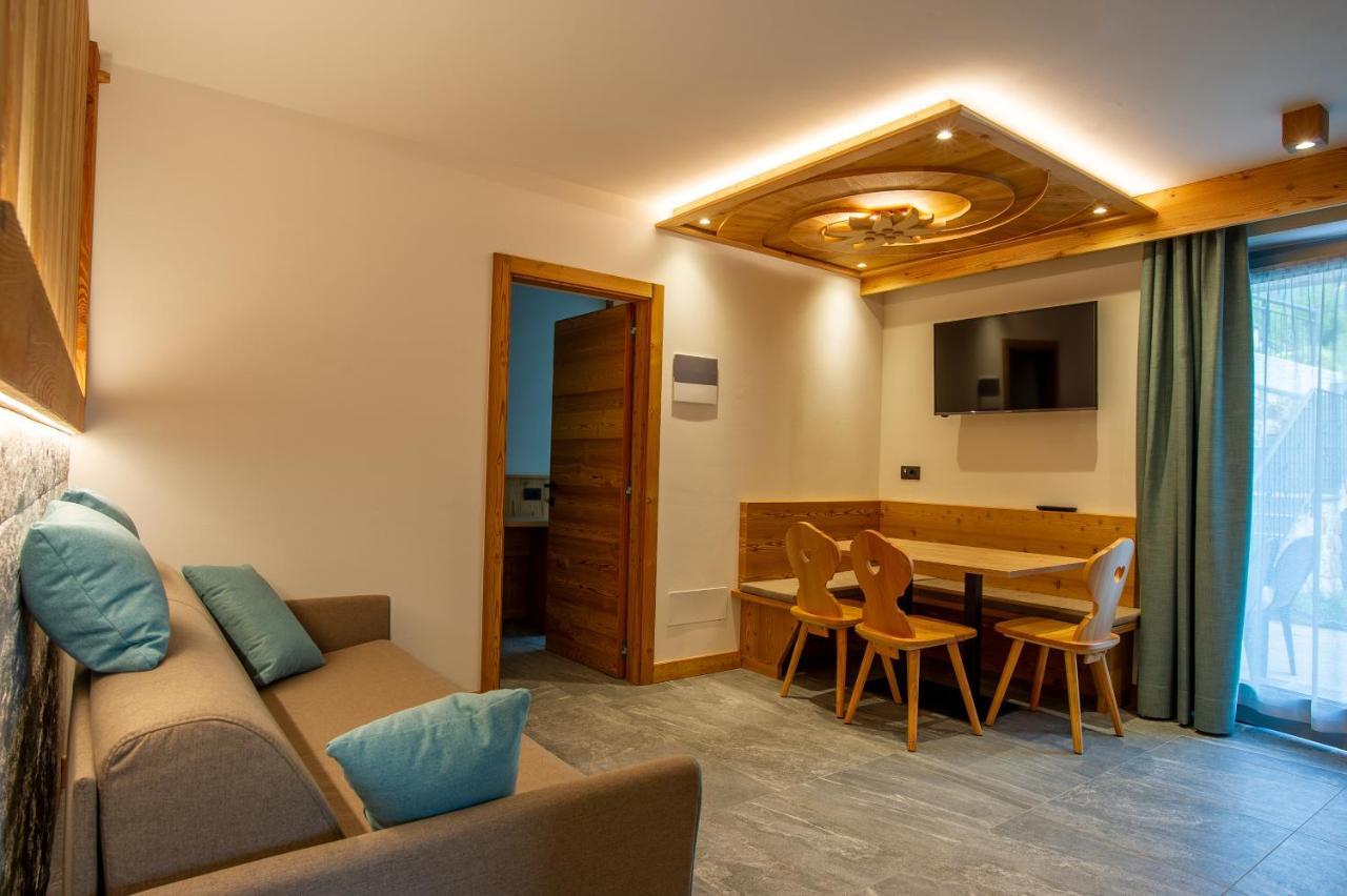 Dolomites Chalet Wolf Molveno Eksteriør billede